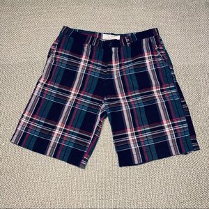 Old navy plaid shorts